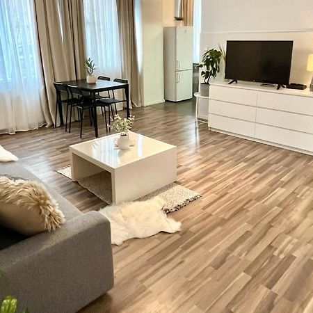 Apartment Adele - Old Town Bratislava Bagian luar foto