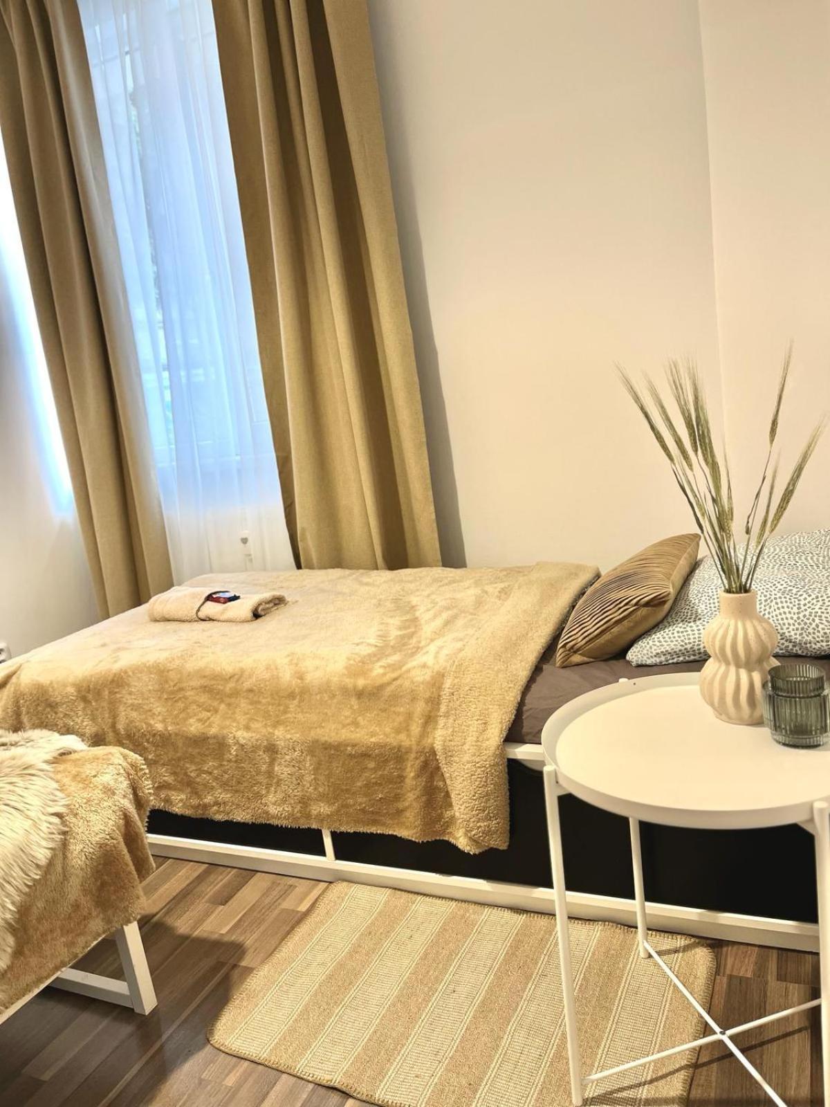 Apartment Adele - Old Town Bratislava Bagian luar foto
